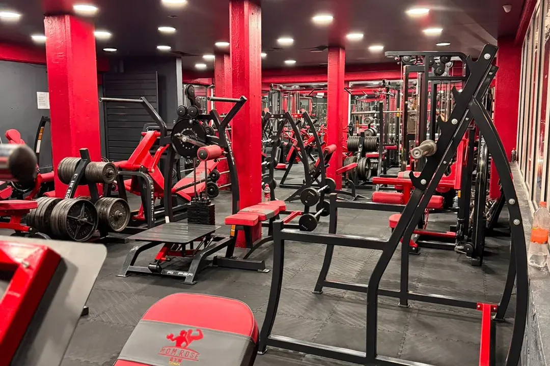 Interior de Hierro Gym